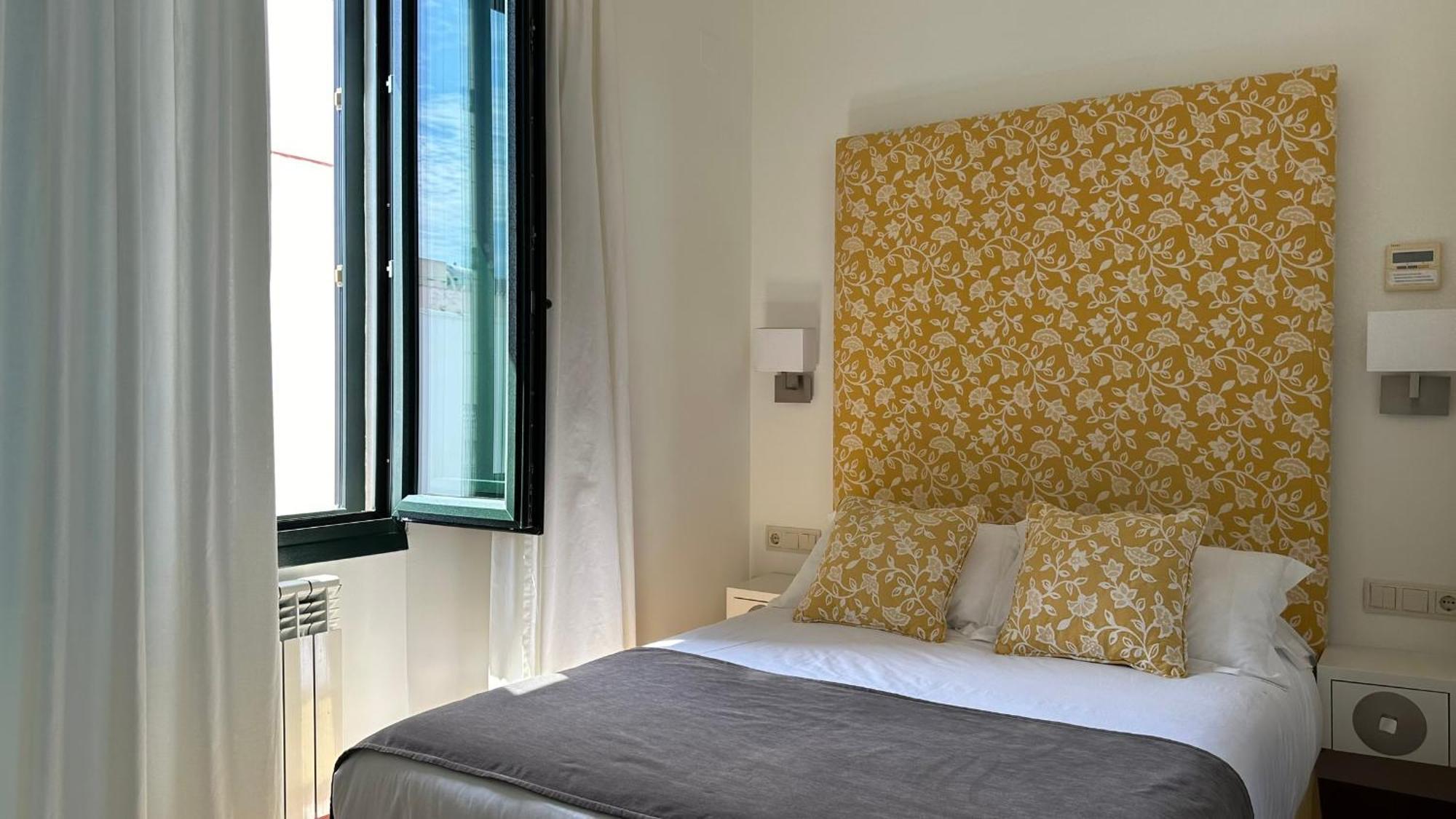 Hostal Casa Alborada Conil De La Frontera Zewnętrze zdjęcie
